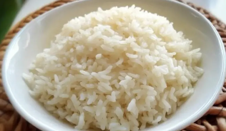 A Beginner’s Guide to Making Perfect Coconut Rice and Fried Shrimp